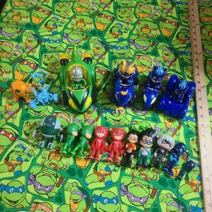 PJ Mask Toys Huge Lot - Catboy, Owlette, Gekko, Ninjalino, Vehicles, Figures